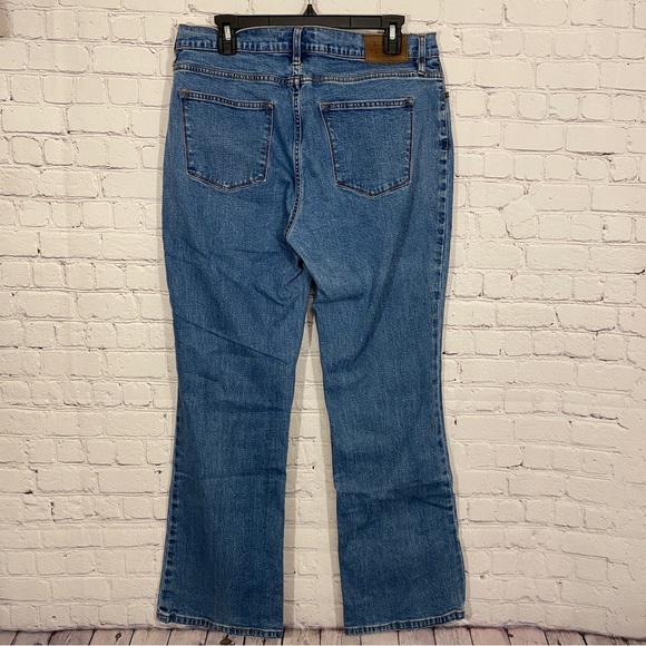 Lauren Ralph Lauren Womens Jeans sz 10 Blue Denim Stretch Classic Bootcut - Picture 3 of 6